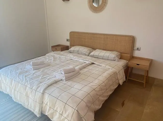 Sun Bay * Σαν Μιγκέλ ντε Αμπόνα